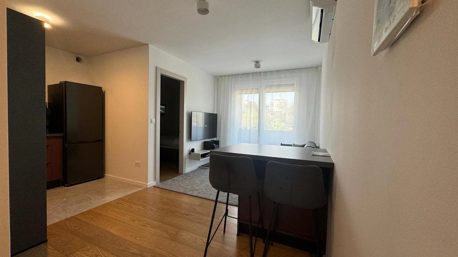 Abyss New Lux Apartment Near Beach With Private Garage Split