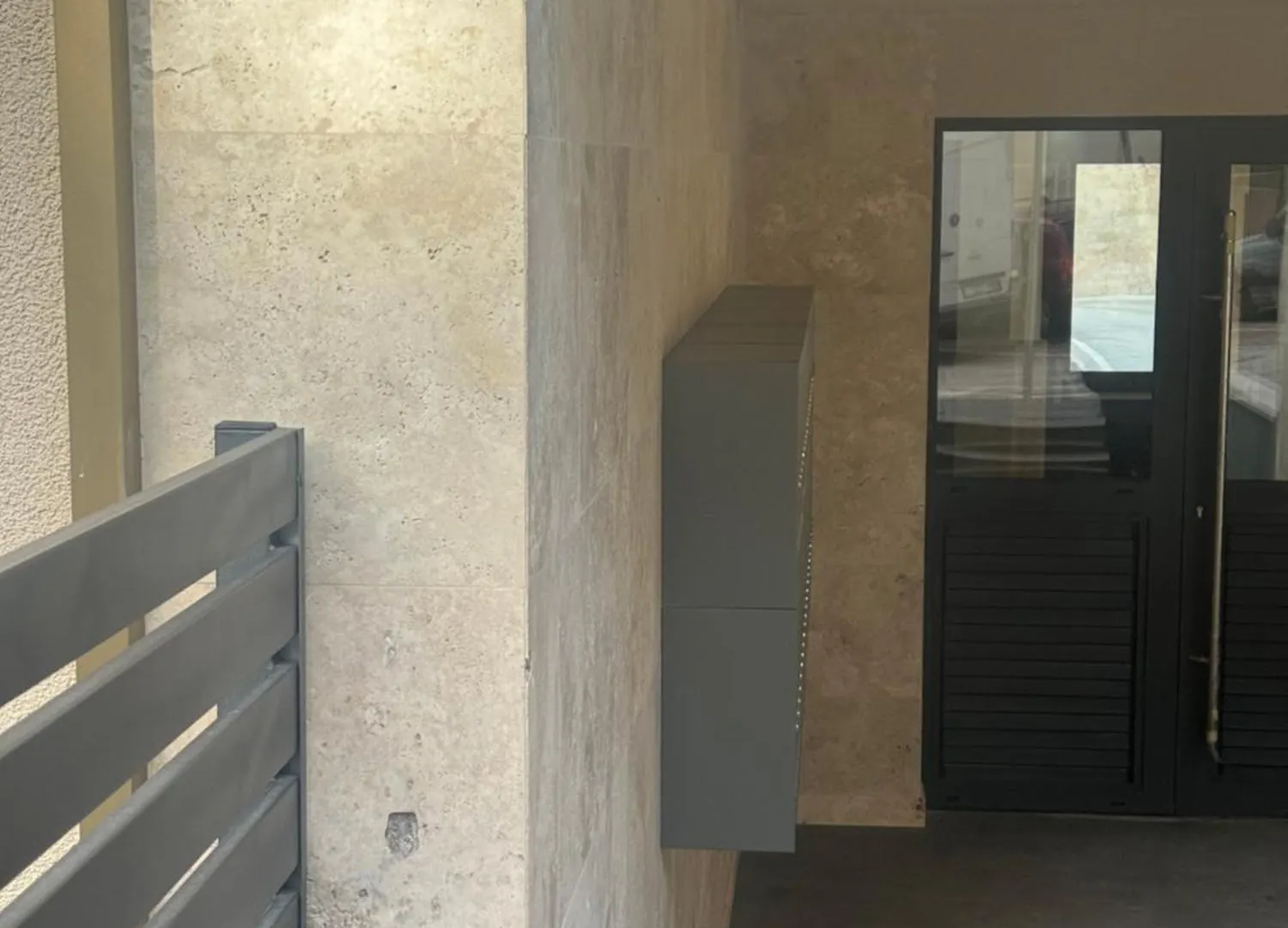 Abyss New Lux Apartment Near Beach With Private Garage Split 0*,