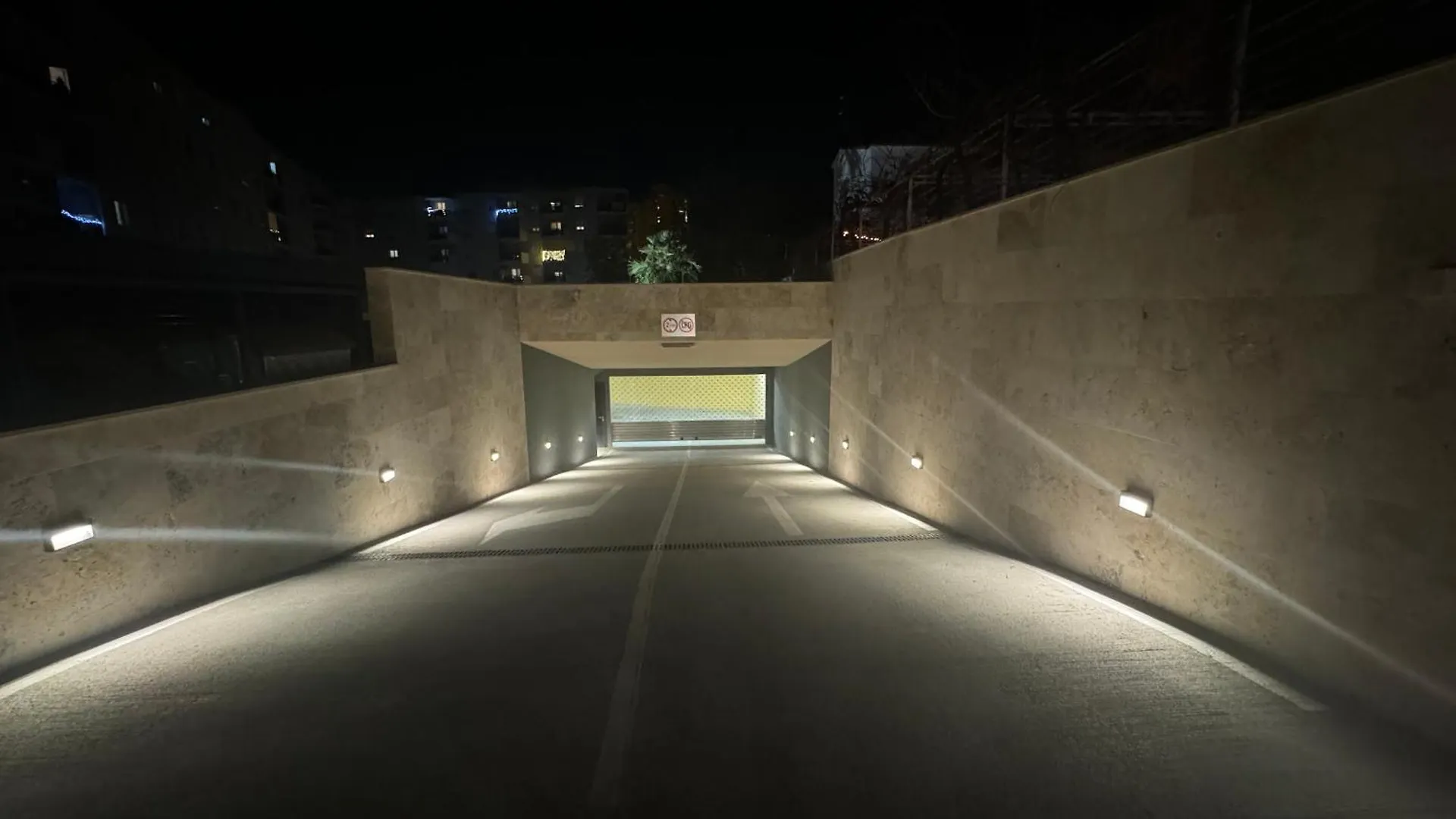 Abyss New Lux Apartment Near Beach With Private Garage Split